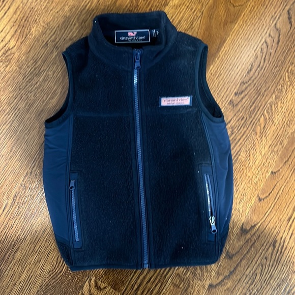 Vineyard Vines Fleece Vest - Picture 1 of 2